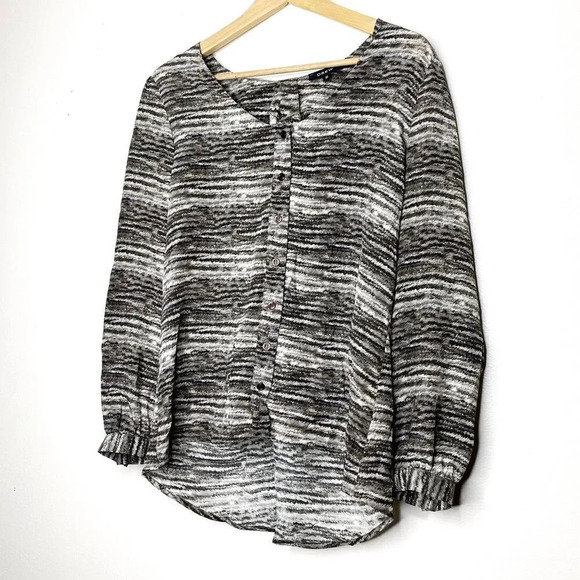 DREW 100% Silk Cutout Open Back Blouse Small Long Sleeve Button Up Shirt - Picture 8 of 12